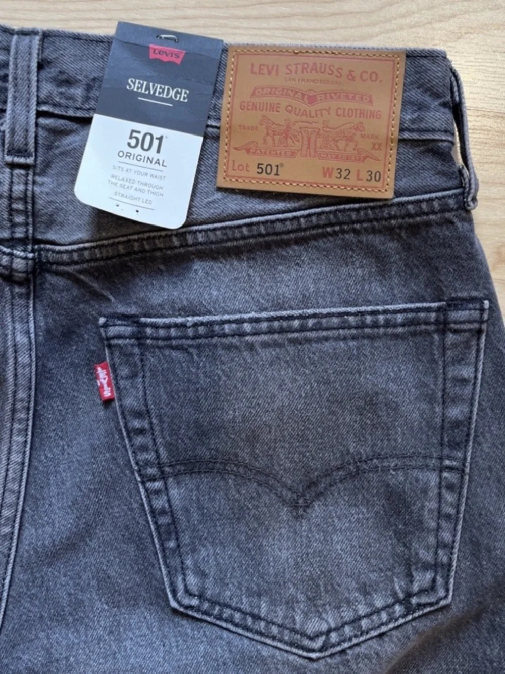 Levi's 501 Selvedge Original Straight Leg Jeans Men's 32x30 Gray Big E
